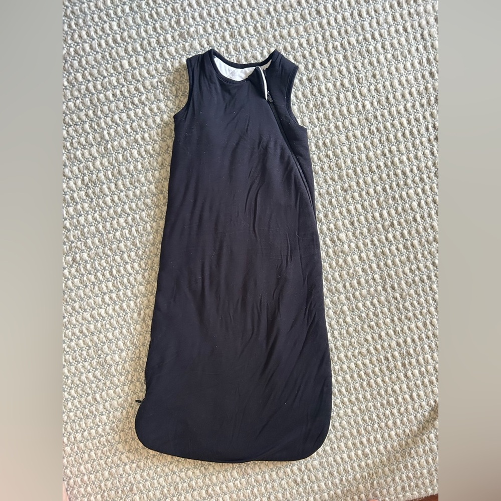 Kyte BABY Size M 2.5 Tog Black sleep sack